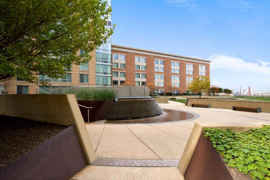 Hilton Garden Inn Baltimore Inner Harbor Exterior foto